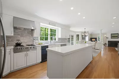 12 Birch Lane, Medfield, MA 02052 - Photo 5