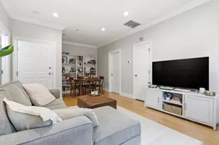 7 Stillman Pl, Boston, MA 02113 - Photo 5