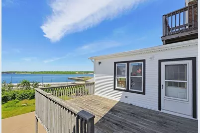 574 Durfee St, Fall River, MA 02720 - Photo 17
