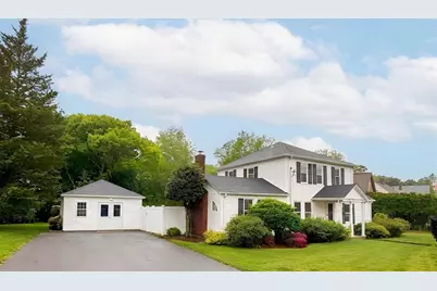 114 Curve St, Dedham, MA 02026 - Photo 3
