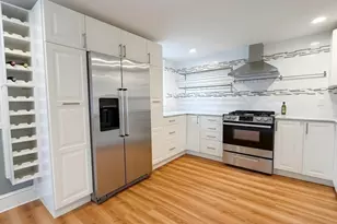 114 Curve St, Dedham, MA 02026 - Photo 7