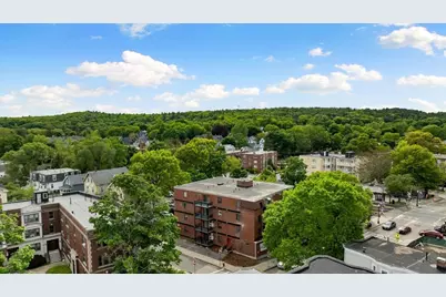 26 W Wyoming Avenue #2D, Melrose, MA 02176 - Photo 21