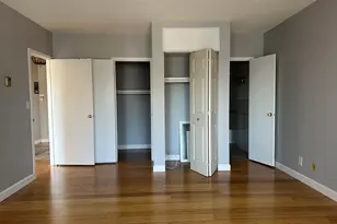 22 Chestnut Pl, Brookline, MA 02445 - Photo 15