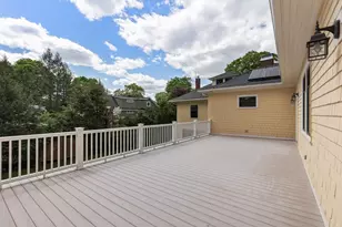 4 Lawrence St, Winchester, MA 01890 - Photo 31