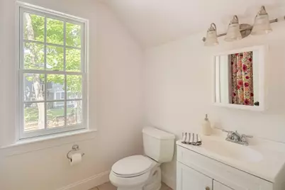 4 Lawrence St, Winchester, MA 01890 - Photo 37