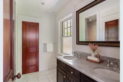 4 Lawrence St, Winchester, MA 01890 - Photo 21