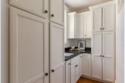 4 Lawrence St, Winchester, MA 01890 - Photo 11