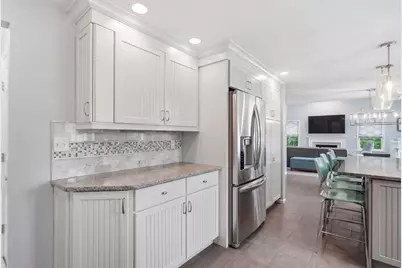 17 Cronin Way, Woburn, MA 01801 - Photo 11