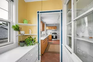 374 Massachusetts Ave, Arlington, MA 02474 - Photo 9