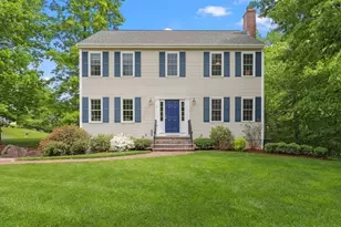 2 Thomas Circle, North Attleboro, MA 02760 - Photo 1