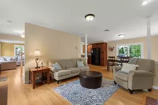 2 Thomas Circle, North Attleboro, MA 02760 - Photo 11