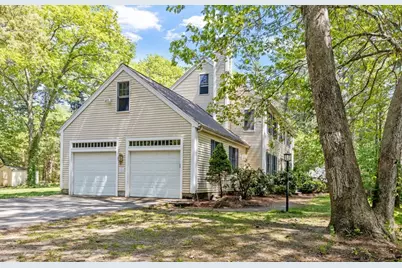 8 Johnson Dr, Lakeville, MA 02347 - Photo 1
