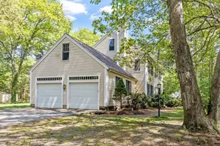 8 Johnson Dr, Lakeville, MA 02347 - Photo 3