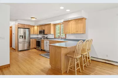 8 Johnson Dr, Lakeville, MA 02347 - Photo 9