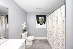 27 Pouts Ln, Uxbridge, MA 01569 - Photo 15