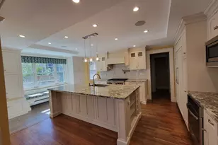 18 Tappan Rd, Wellesley, MA 02482 - Photo 3