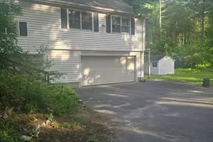 25 Flynt St, Palmer, MA 01069 - Photo 5