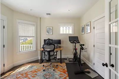 979 South St #2, Boston, MA 02131 - Photo 11