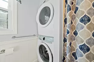 43 Aster Cir, Weymouth, MA 02188 - Photo 9