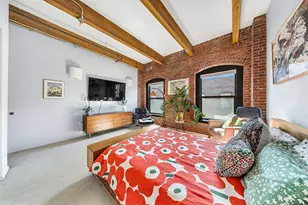 21 Wormwood St, Boston, MA 02210 - Photo 13