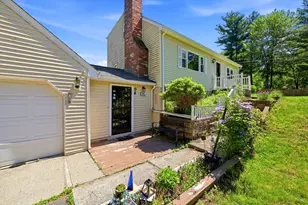 35 Lake Dr, Wilbraham, MA 01095 - Photo 3