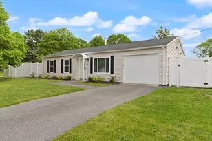 8 Viking Dr, Whitman, MA 02382 - Photo 5