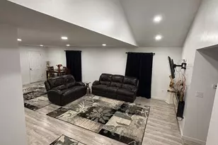 115 Berkshire Ave, Southwick, MA 01077 - Photo 11