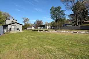 115 Berkshire Ave, Southwick, MA 01077 - Photo 3