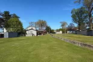 115 Berkshire Ave, Southwick, MA 01077 - Photo 7