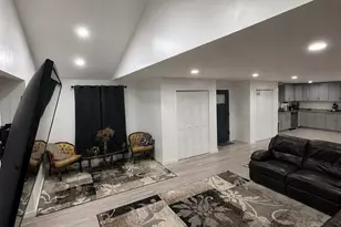 115 Berkshire Ave, Southwick, MA 01077 - Photo 11
