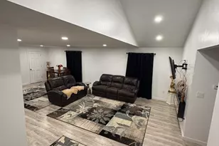 115 Berkshire Ave, Southwick, MA 01077 - Photo 11
