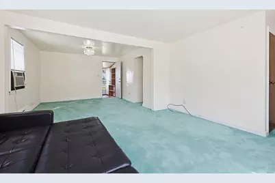 15 Becket St, Quincy, MA 02171 - Photo 9