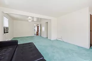 15 Becket St, Quincy, MA 02171 - Photo 9