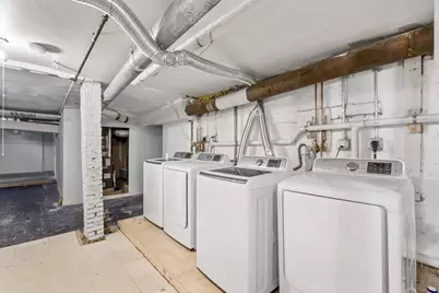 79 Derby St #1, Somerville, MA 02145 - Photo 9