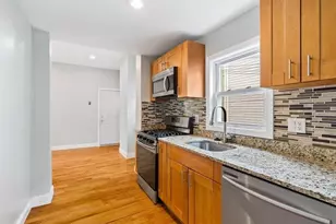 79 Derby St, Somerville, MA 02145 - Photo 3