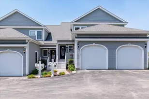 4 Eastern Point Dr, Shrewsbury, MA 01545 - Photo 3
