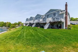 4 Eastern Point Dr, Shrewsbury, MA 01545 - Photo 41