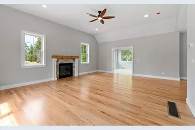 16 Unkety Brook Way, Dunstable, MA 01827 - Photo 27