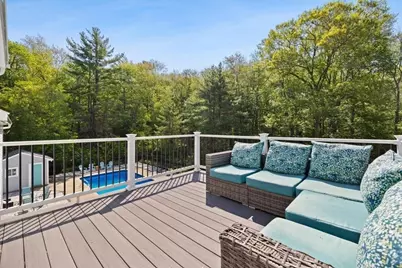 44 S Main St, Berkley, MA 02779 - Photo 17
