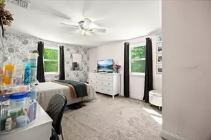 44 S Main St, Berkley, MA 02779 - Photo 19