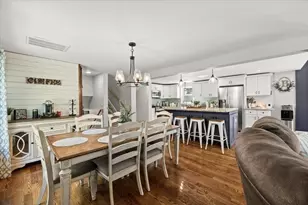 44 S Main St, Berkley, MA 02779 - Photo 11