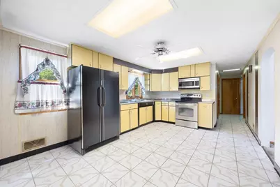 67 Manning St, Chicopee, MA 01020 - Photo 7