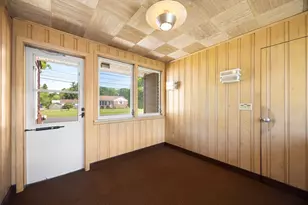 67 Manning St, Chicopee, MA 01020 - Photo 5