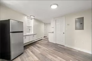 55 White St, Boston, MA 02128 - Photo 5