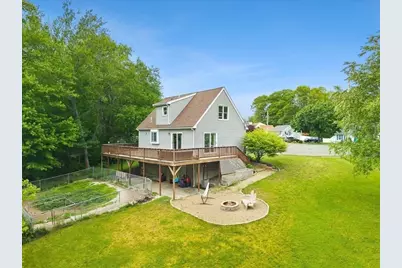 111 Downing Dr, Taunton, MA 02780 - Photo 3