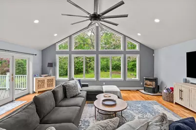 139 Hidden Rd, Andover, MA 01810 - Photo 9