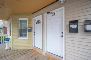 36-38 Chapel St, Springfield, MA 01109 - Photo 5