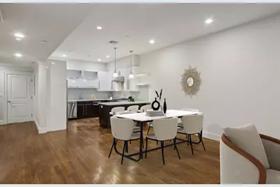 1471 Beacon St #2, Brookline, MA 02446 - Photo 3