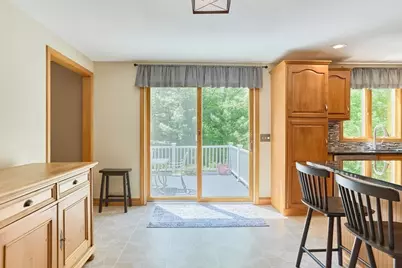 10 Windemere Way, Bridgewater, MA 02324 - Photo 7