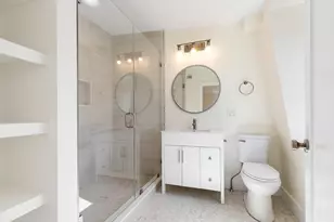 300 W 3rd St, Boston, MA 02127 - Photo 17